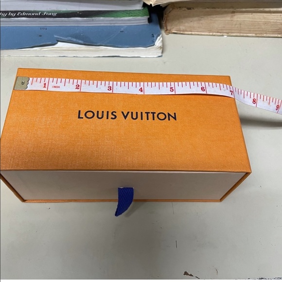Louis Vuitton box - Picture 5 of 6